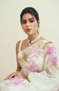 samyuktha-menon-latest-saree-photos-001