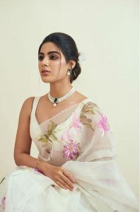samyuktha-menon-latest-saree-photos