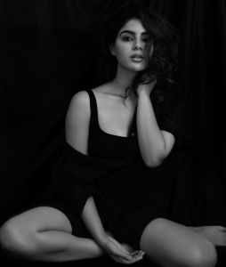 samyuktha-menon-photoshoot-latest-001