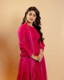 samyuktha-menon-in-pink-anarkali-churidar-photos-004