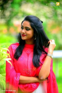 sana-althaf-latest-stills-032-00758