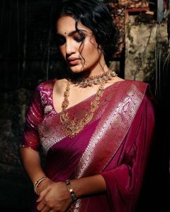 1_saniya-iyappan-latest-pics-002