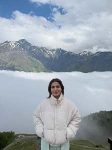 saniya-iyappan-at-georgia-vacation-photos-010