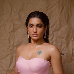 saniya-iyappan-cherry-bomb-model-photoshoot-006