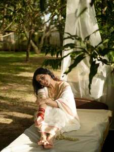saniya-iyappan-in-onam-outfit-and-ornaments-trensing-ideas-photos-and-pics-002
