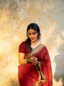 saniya-iyappan-in-saree-with-matching-ornaments-trending-ideas-photos-006