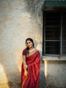saniya-iyappan-in-saree-with-matching-ornaments-trending-ideas-photos-008