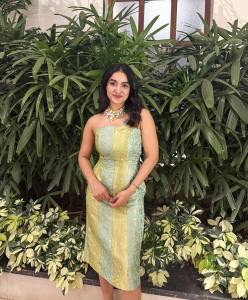 saniya-iyappan-in-wedding-function-dress-ideas-photos-004