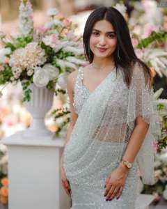 saniya-iyappan-in-white-stone-dressing-style-photos
