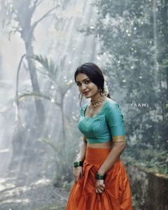 saniya-iyappan-instagram-photos-008