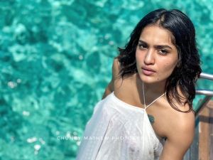 saniya-iyappan-instagram-photos-latest-010