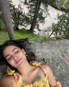 saniya-iyappan-latest-photos-from-kerala-003