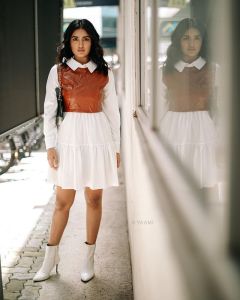 saniya-iyappan-latest-photoshoot-004