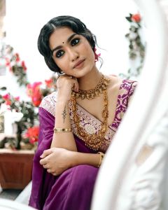 saniya-iyappan-latest-pics-009