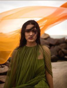 saniya-iyappan-latest-pics-010