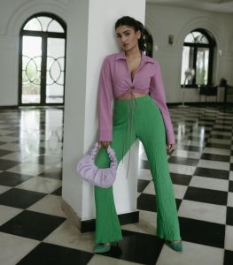 saniya-iyappan-new-photoshoot-in-bell-bottoms-005
