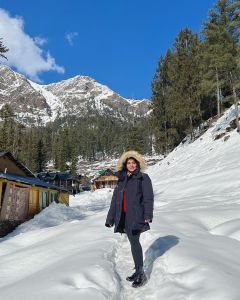 saniya-iyappan-solo-trip-photos