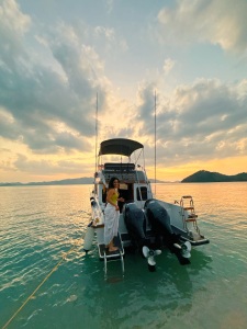 saniya-iyappan-thailand-beach-photos-002