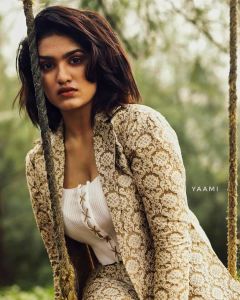 saniya iyyappan latest photos