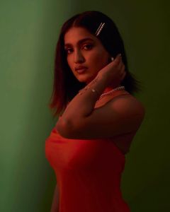 saniya-iyyappan-viral-photoshoot-instagram-001