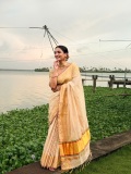 saniya-iyappan-in-saree-with-matching-ornaments-trending-ideas-photos-004