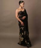 saniya-iyappan-in-black-saree-with-party-look-photos-009