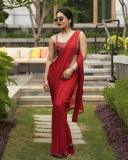 saniya-iyappan-in-red-chiffon-saree-photos-002