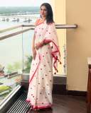 saniya-iyappan-in-white-cotton-saree-with-love-print-design-photos-004
