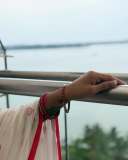 saniya-iyappan-in-white-cotton-saree-with-love-print-design-photos-005