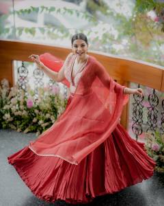 Santhi-Mayadevi-malayalam-actress-latest-photos-006