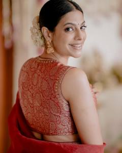 Santhi-Mayadevi-malayalam-actress-latest-photos-009