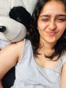 sanusha-santhosh-instagram-photos-009
