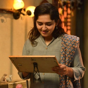 sanusha santhosh latest photos-001