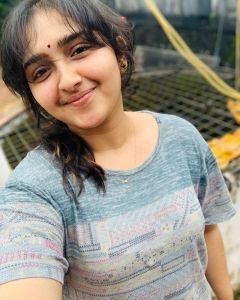 sanusha santhosh new photos-001