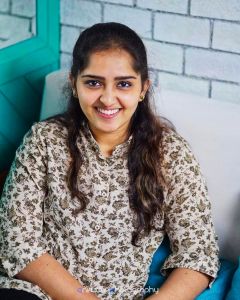 sanusha santhosh new photos 012-003