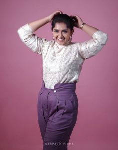 sanusha-santhosh-photos-latest-003