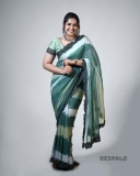 Sanusha-Santhosh-photoshoot-in-multi-shaded-dyed-saree-005