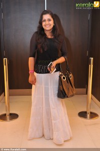16-sarayu-new-pics-00183