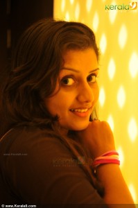 23-sarayu-latest-photo-gallery-00190