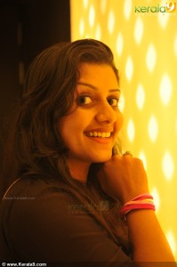 29-sarayu-latest-photo-gallery-00419