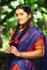 5308sarayu_photoshoot_77-001