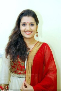 9573sarayu_photos_69-001