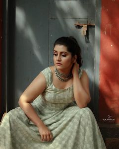 actress-sarayu-latest-photoshoot-032-002