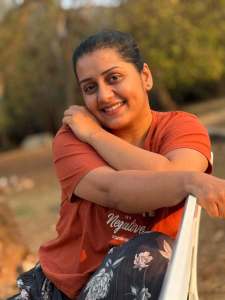 actress-sarayu-mohan-latest-photos-006