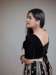 actress-sarayu-mohan-latest-photos-015