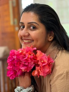 actress-sarayu-mohan-latest-photos-018