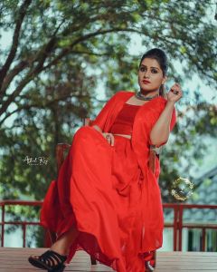 actress sarayu mohan photos-009