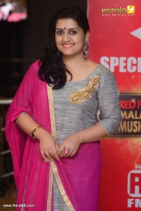 saranya-mohan-latest-pictures-222-00236
