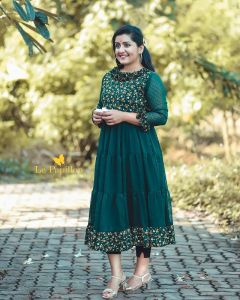 sarayu-hd-images.webp