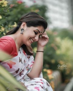 sarayu latest photos-004